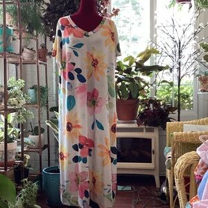 Vibrant Floral Maxi Dress